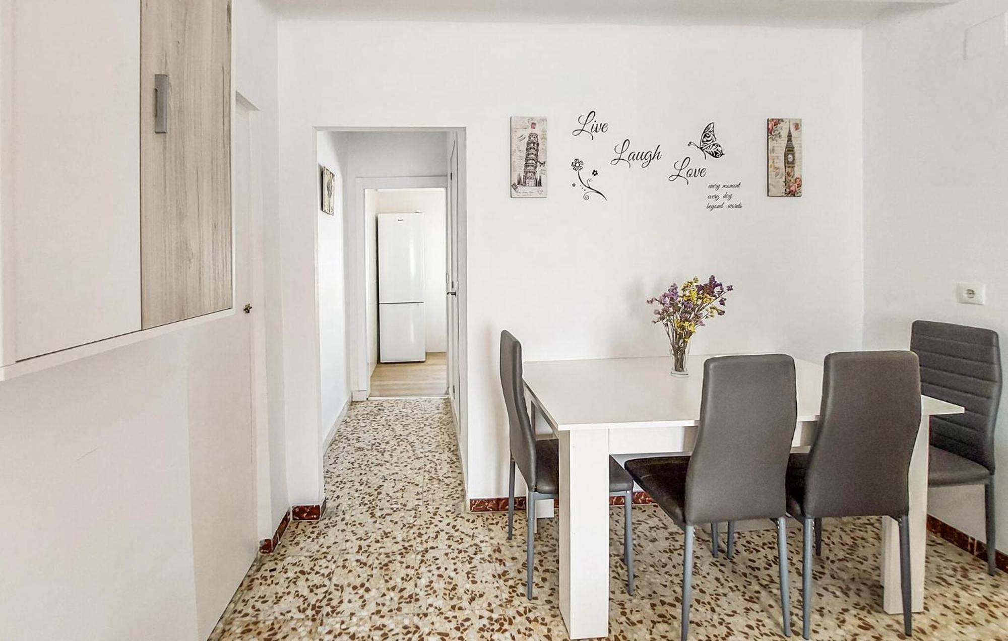 2 Bedroom Nice Apartment In Пуэрто-Реаль Экстерьер фото